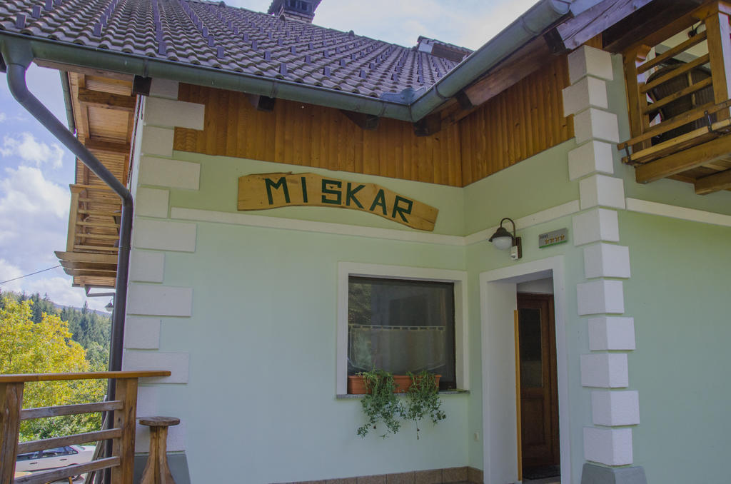 Miskar Rooms Cerknica Kültér fotó
