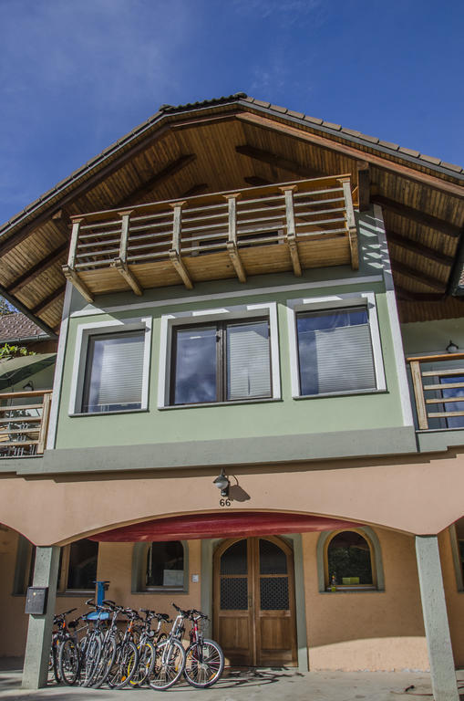 Miskar Rooms Cerknica Kültér fotó